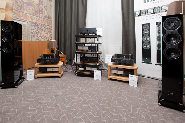 Moscow Hi-End Show 2012. Barnsly