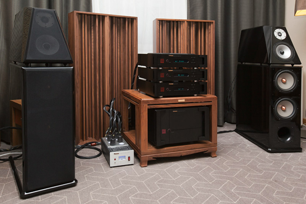 Moscow Hi-End Show 2012. Laterport